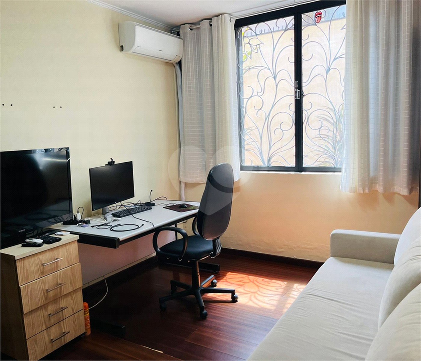 Casa à venda com 3 quartos, sendo 1 suíte,  em Jardim Eltonville, Sorocaba, SP