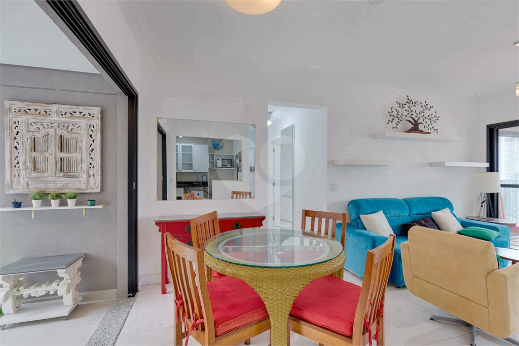 Apartamento à venda com 3 quartos, sendo 1 suíte, em Brooklin, São Paulo, SP