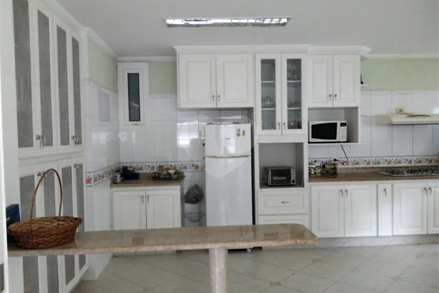 Sobrado à venda com 4 quartos, sendo 1 suíte, em Jardim Floresta, São Paulo, SP