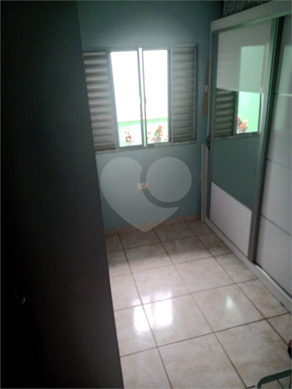 Sobrado à venda com 6 quartos em Horto, São Paulo, SP
