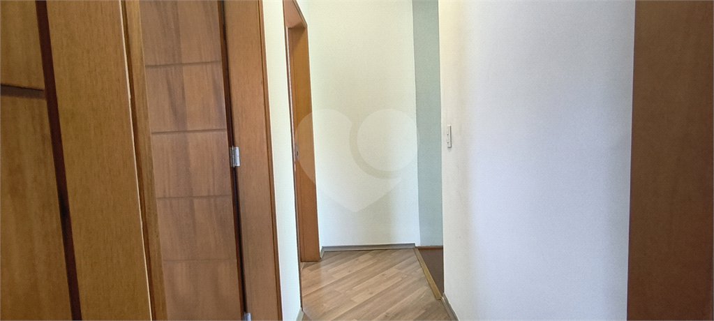 Sobrado à venda com 3 suítes em Vila Petrópolis, Atibaia, SP