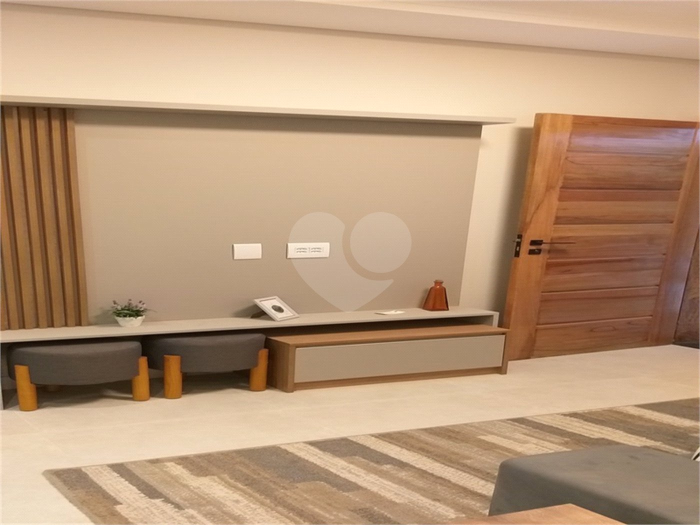 Casa à venda com 2 quartos no condomínio Residencial Vitória, São Paulo - SP