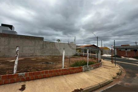 Terreno à venda em Residencial Arcoville, São Carlos - SP