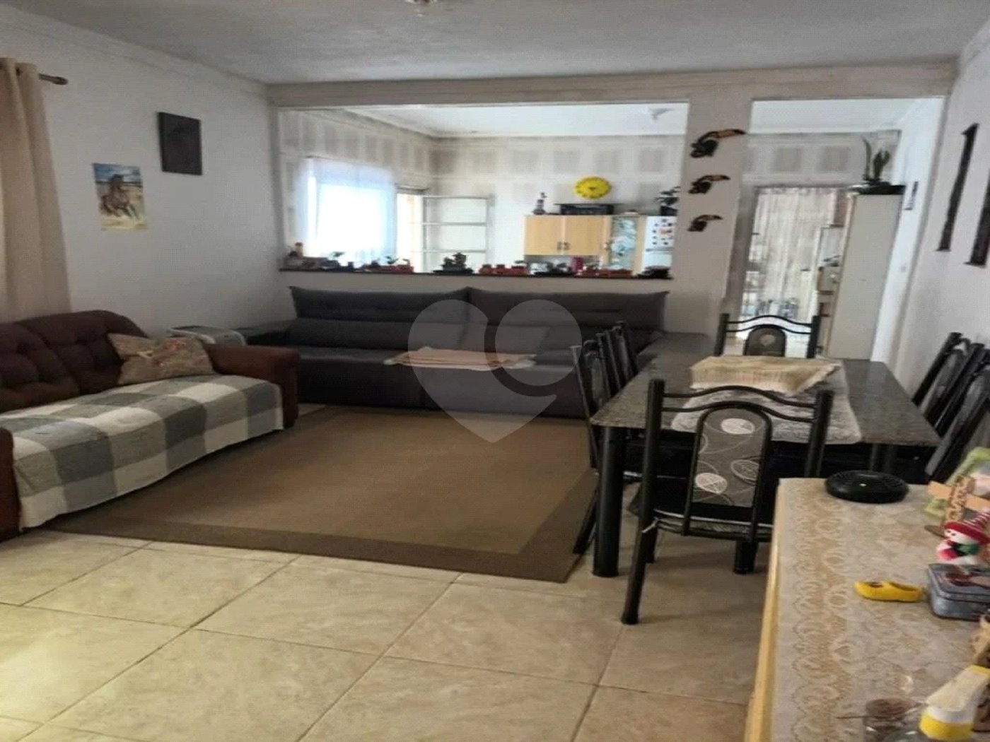 Terreno grande com 2 casas em São Paulo! Casas bem arejadas.