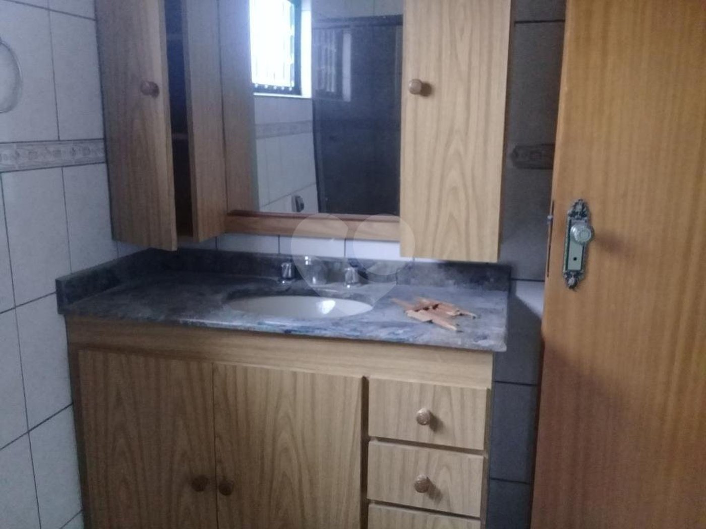Sobrado à venda com 3 quartos, sendo 1 suíte,  em Horto, São Paulo, SP