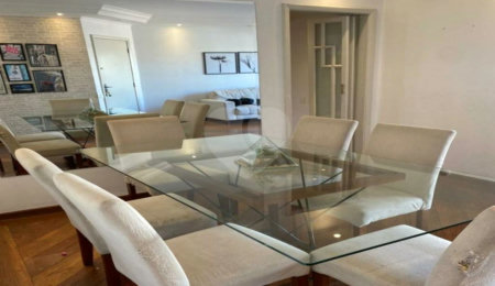 Apartamento à venda com 3 quartos, sendo 1 suíte,  em Vila Alexandria, São Paulo, SP