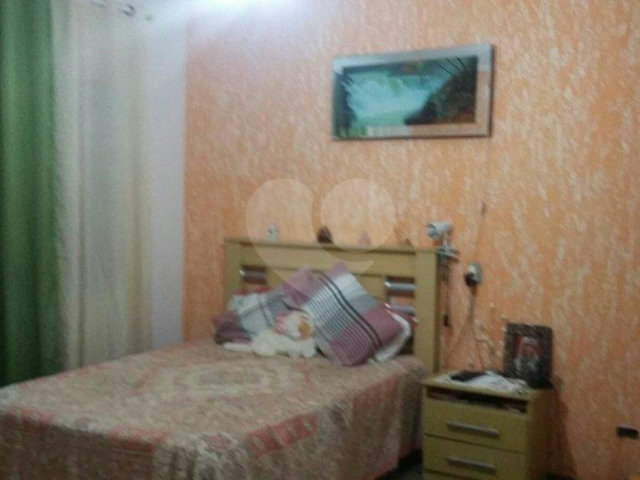 Casa Térrea à venda ou para alugar com 3 quartos, sendo 1 suíte,  em Vila Galvão, Guarulhos, SP
