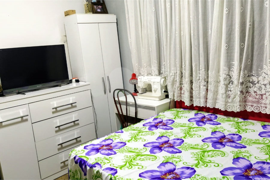 Sobrado à venda com 3 quartos, sendo 1 suíte, em Jardim Tabatinga, Guarulhos, SP