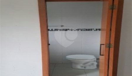 Sobrado à venda com 3 quartos, sendo 1 suíte,  em Parque Edu Chaves, São Paulo, SP