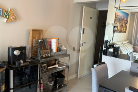 Apartamento à venda com 2 quartos em Bosque da Saúde, São Paulo, SP