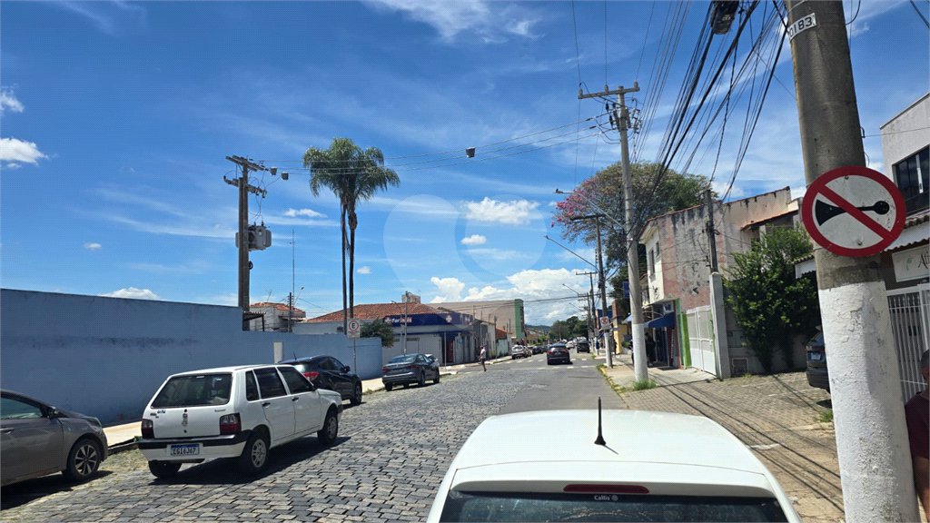 Oportunidade no Centro de Atibaia/SP. SALÃO COMERCIAL 42 M².