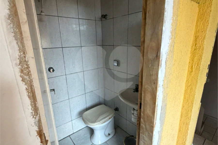 Sobrado à venda com 4 quartos, sendo 2 suítes,  em Vila Medeiros, São Paulo, SP
