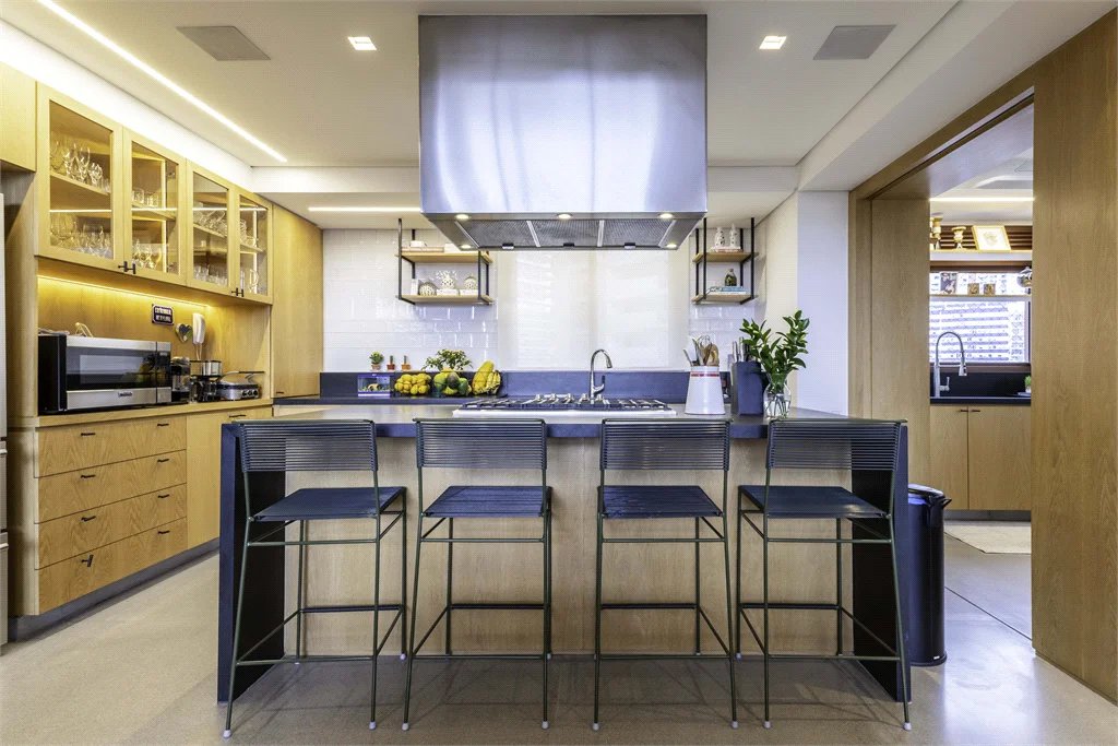 Apartamento à venda com 3 suítes em Jardim das Bandeiras, São Paulo, SP