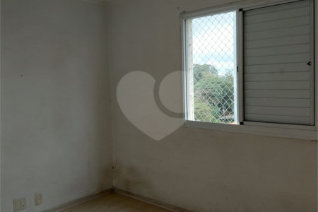 Apartamento à venda com 3 quartos, sendo 1 suíte, em Vila Sofia, São Paulo, SP