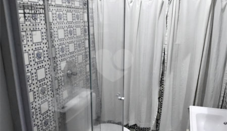Sobrado à venda com 3 quartos em Bom Retiro, São Paulo, SP
