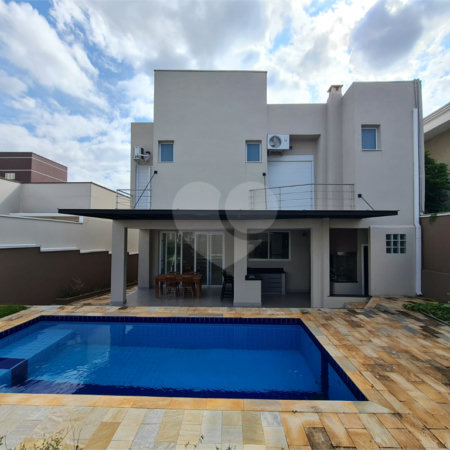 Casa à venda com 3 suítes no condomínio Geneve, Campinas - SP