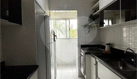 Apartamento à venda com 3 quartos, sendo 1 suíte,  em Socorro, Mogi das Cruzes, SP