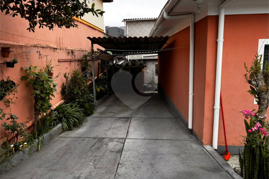 Casa Térrea à venda com 4 quartos, sendo 1 suíte, em Jaçanã, São Paulo, SP