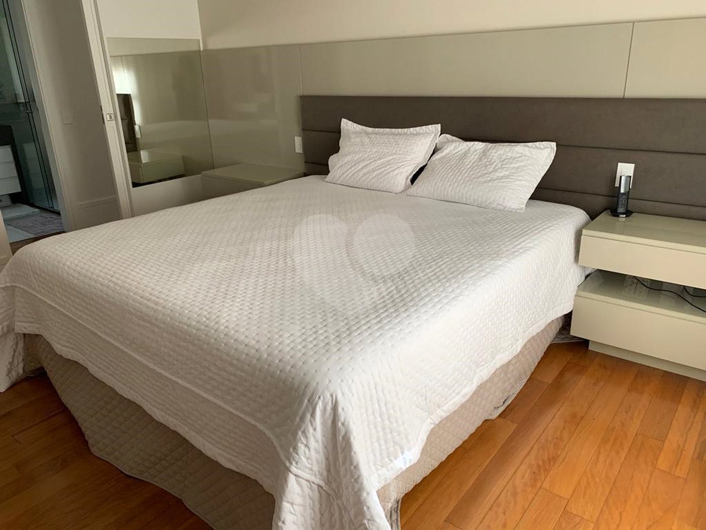 Apartamento à venda com 3 suítes em Vila Buarque, São Paulo, SP