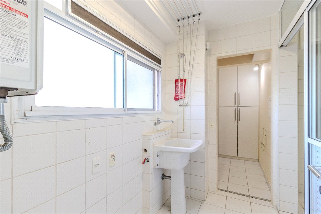 Apartamento à venda com 4 quartos, sendo 2 suítes, em Jardim Marajoara, São Paulo, SP