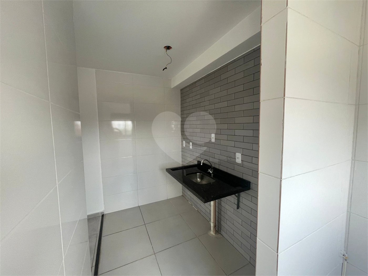 Apartamento à venda com 2 quartos em Vila Guilhermina, São Paulo, SP