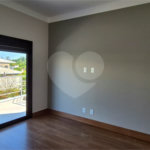 Casa à venda com 3 suítes no condomínio Reserva dos Vinhedos, Louveira - SP