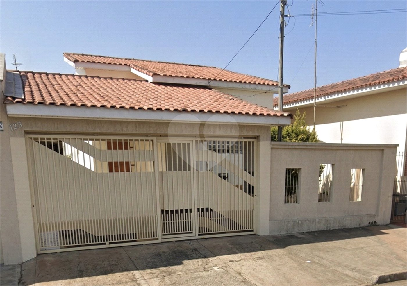 Casa à venda com 3 quartos, sendo 1 suíte, no Centro, Itapetininga, SP