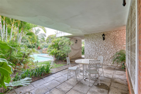 Casa Térrea à venda com 3 quartos, sendo 1 suíte, em Chácara Monte Alegre, São Paulo, SP