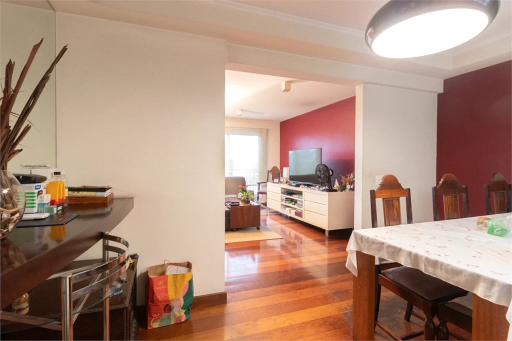 Apartamento à venda com 4 quartos, sendo 2 suítes, em Alto de Pinheiros, São Paulo, SP