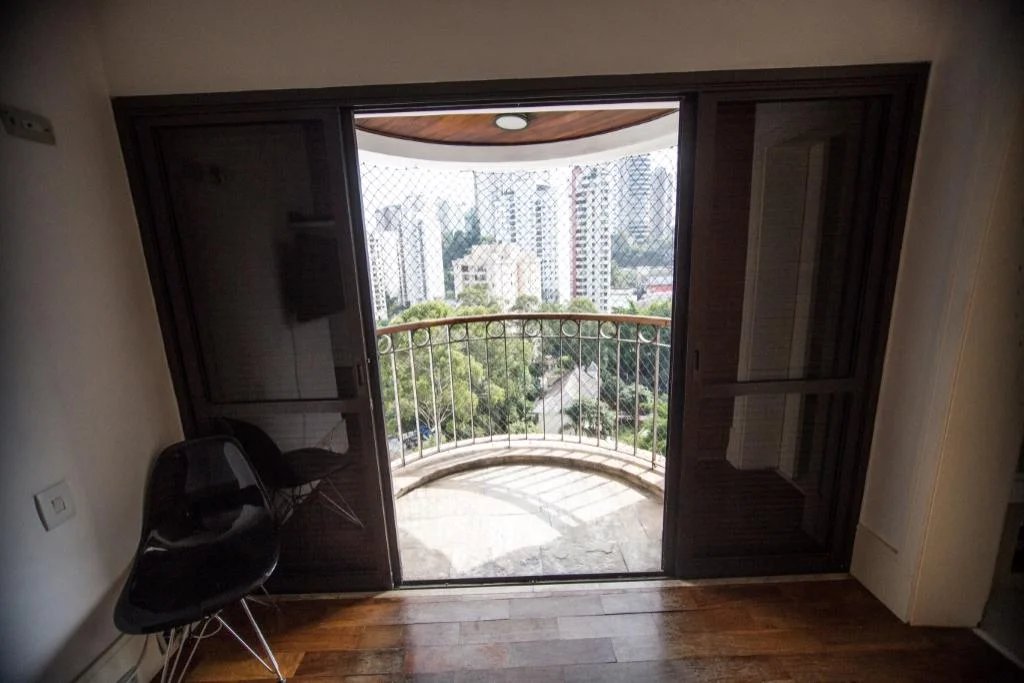 Apartamento à venda com 4 quartos, sendo 3 suítes, em Vila Andrade, São Paulo, SP