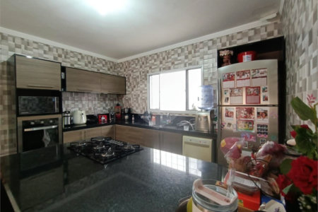 Casa à venda com 3 quartos, sendo 1 suíte, em Jardim Itanguá, Sorocaba, SP