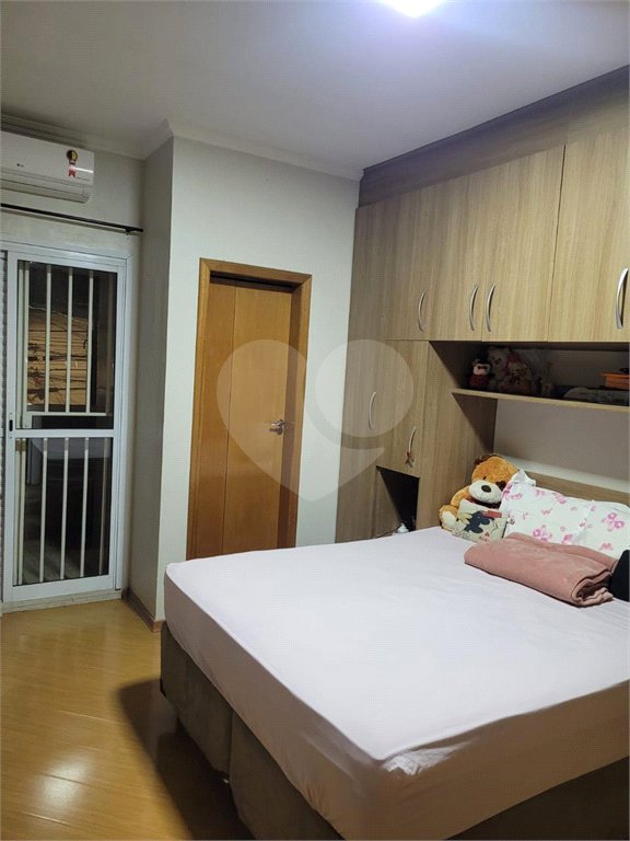 Casa à venda com 3 quartos, sendo 1 suíte, em Jardim Popular, São Paulo, SP