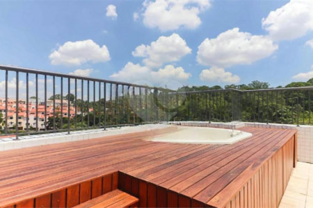 Apartamento à venda com 3 quartos, sendo 1 suíte,  em Cidade São Francisco, São Paulo, SP