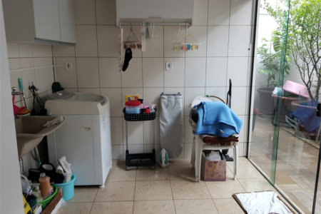 Sobrado à venda com 2 quartos, sendo 1 suíte,  em Chácara Jafet, Mogi das Cruzes, SP