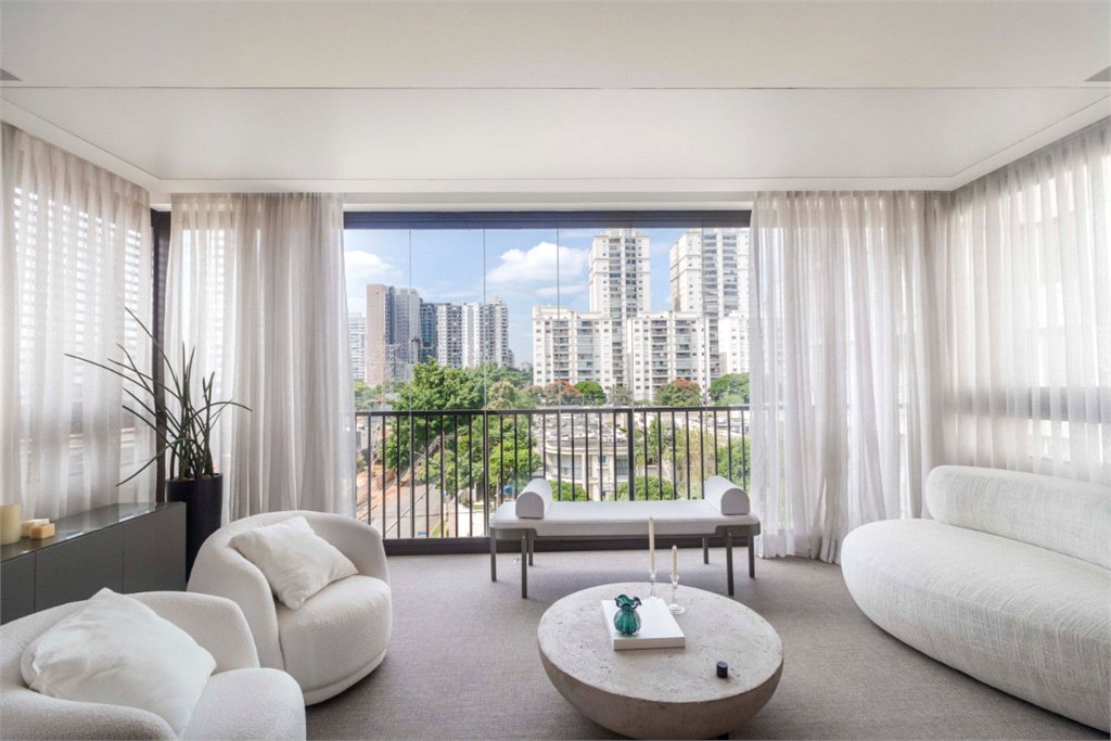 Apartamento à venda com 2 suítes em Brooklin, São Paulo, SP