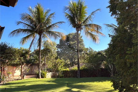 Casa à venda ou para alugar com 3 quartos, sendo 1 suíte, no condomínio Recanto Florido, Vinhedo - SP