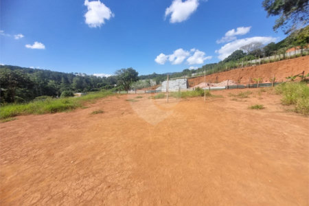 Terreno à venda em Jardim Estância Brasil, Atibaia, SP