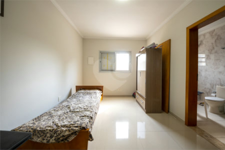 Sobrado à venda com 3 quartos, sendo 2 suítes,  em Brooklin, São Paulo, SP