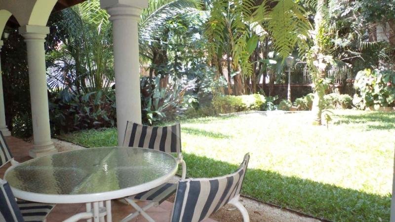 Casa à venda ou para alugar com 4 suítes no condomínio Residencial Parques das Magnólias, São Paulo - SP