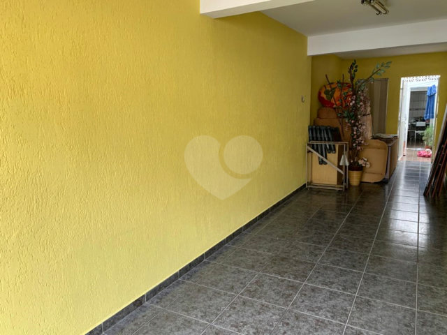 Sobrado à venda com 4 quartos em Parque Edu Chaves, São Paulo, SP