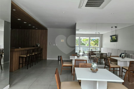 Apartamento à venda com 2 quartos, sendo 1 suíte, em Chácara Santo Antônio (zona Sul), São Paulo, SP