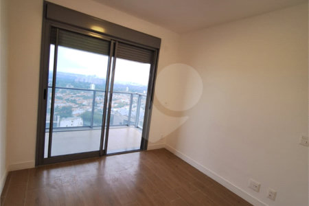 Apartamento à venda com 3 suítes em Sumarezinho, São Paulo, SP
