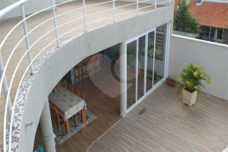 Casa para alugar com 3 quartos, sendo 1 suíte, no condomínio Portal dos Ipês, Indaiatuba - SP