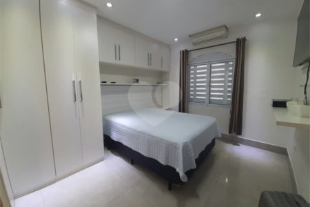 Sobrado à venda com 3 quartos, sendo 1 suíte, em Vila Medeiros, São Paulo, SP
