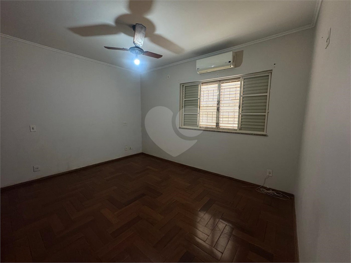Casa à venda com 3 quartos, sendo 2 suítes, em Alto da Boa Vista, Ribeirão Preto, SP