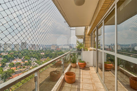 Cobertura à venda ou para alugar com 5 quartos, sendo 2 suítes, em Alto da Boa Vista, São Paulo, SP