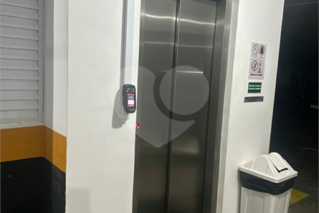 Apartamento à venda ou para alugar com 2 quartos, sendo 1 suíte,  em Guilhermina, Praia Grande, SP