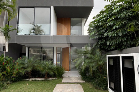 Casa à venda com 4 suítes no condomínio Riomar X, Rio de Janeiro - RJ