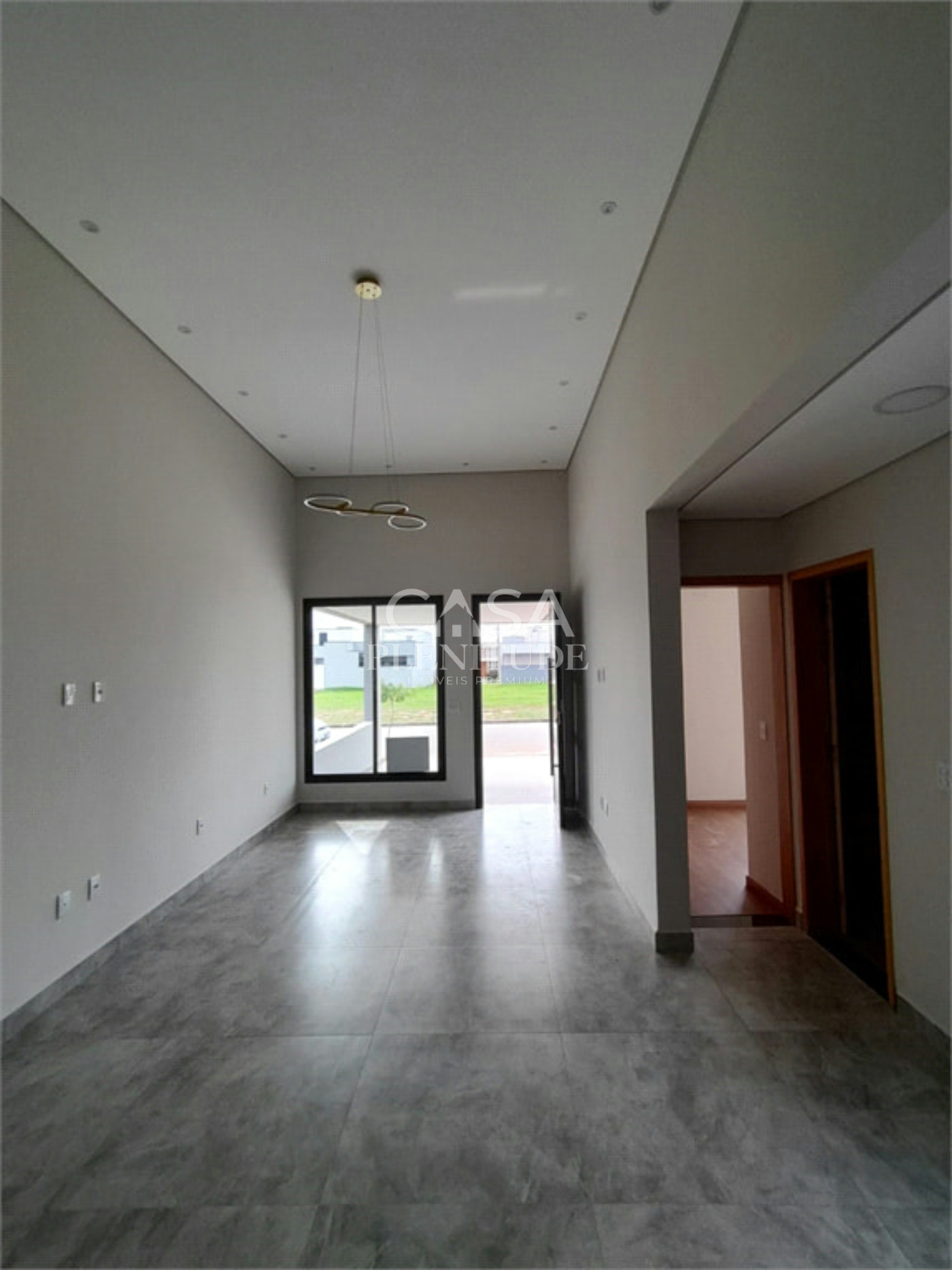 Casa em condomínio à venda com 3 quartos, sendo 1 suíte,  em Horto Florestal, Sorocaba, SP