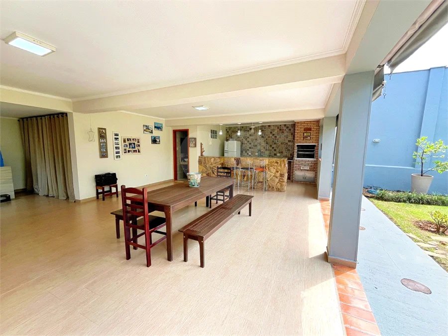Casa à venda com 4 quartos, sendo 1 suíte,  em Loteamento Santa Rosa, Piracicaba, SP